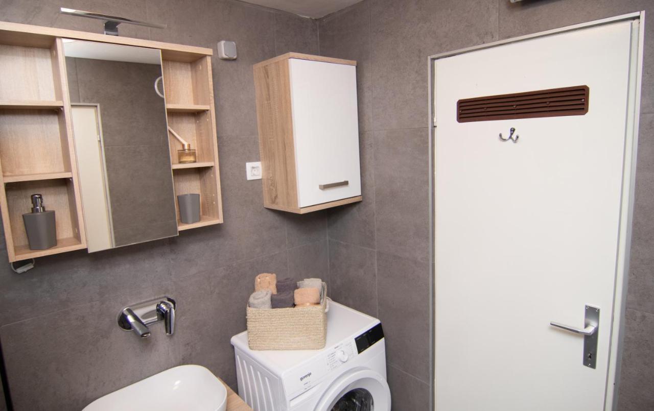 Valkane Beach Studio Apartment Pula Exteriér fotografie